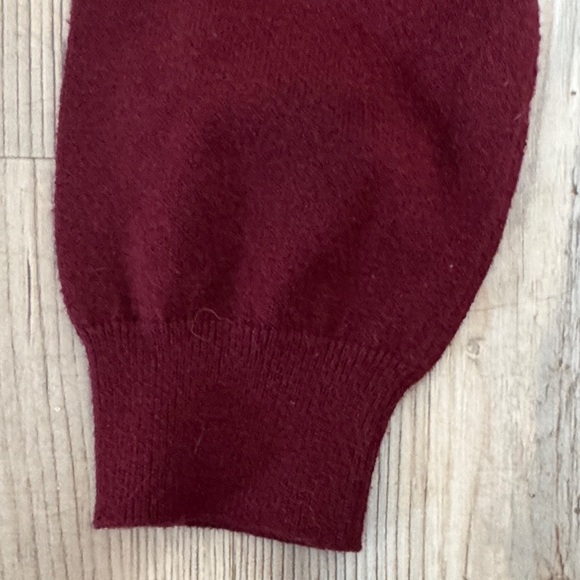 Love Ellie Elegant Maroon V-Neck Sweater with Crisscross Back medium - Picture 4 of 12